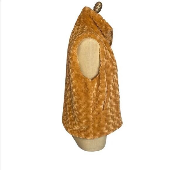 Faux Fur Sleeveless Vest In Camel Brown With Satin Lining & Zipper Closure NWT - Picture 5 of 12